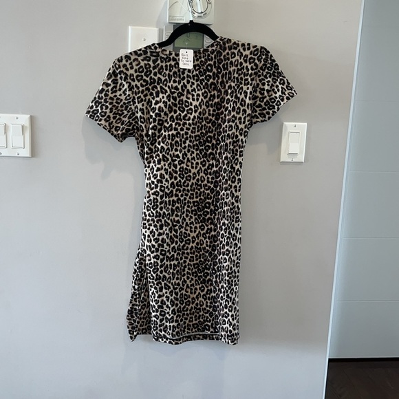 Rails Edie Side Leopard Short Dress in Nala - Picture 6 of 9